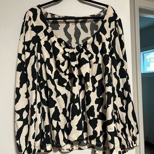 Ava & Viv 2x Black and White Patterned Women's Top